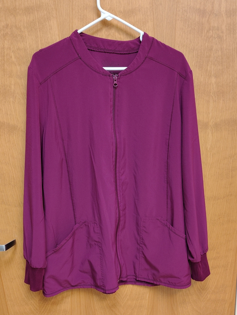 Cherokee Allura Zip-Front Scrub Jacket in Wine